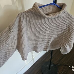 Wilfred Aritzia crop wool sweater
